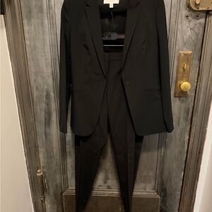Boss Classic Black Women's Suit